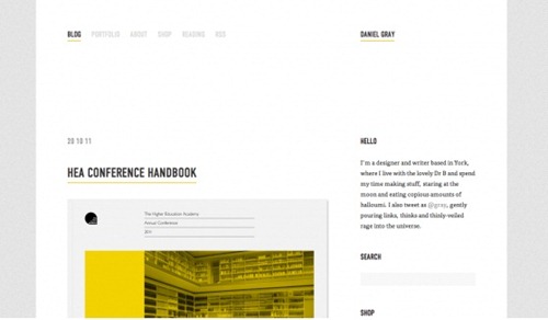 Monochromatic website Designs